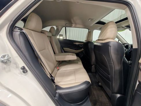 Used 2023 Subaru Outback Limited image 22