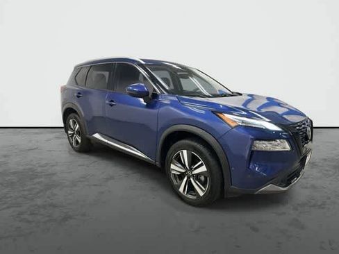 Used 2023 Nissan Rogue SL w/ SL Premium Package image 5