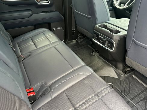 Used 2023 Chevrolet Silverado 1500 High Country w/ Technology Package image 17