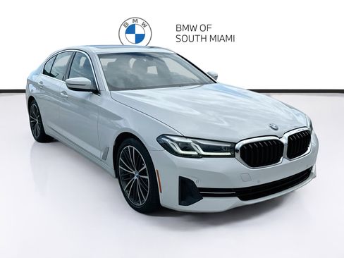 Used 2023 BMW 530i w/ Premium Package RWD image 1