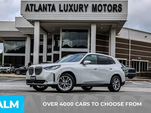 Used 2025 BMW X3 xDrive30i AWD/4WD image 3