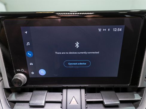 Used 2024 Toyota RAV4 XLE image 17