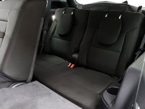 Certified 2022 Ford Explorer XLT AWD/4WD image 12