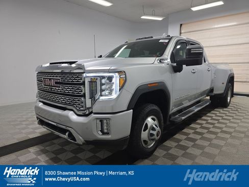 Used 2021 GMC Sierra 3500 Denali w/ Denali Ultimate Package image 1