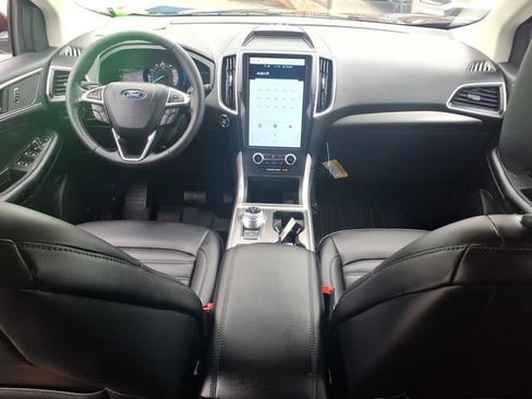 Used 2024 Ford Edge SEL w/ Convenience Package AWD/4WD image 13
