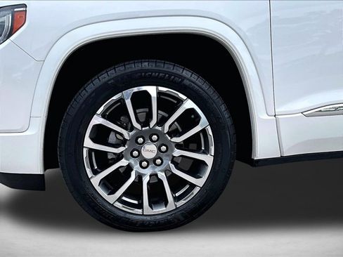 Used 2020 GMC Acadia Denali w/ Trailering Package FWD image 10