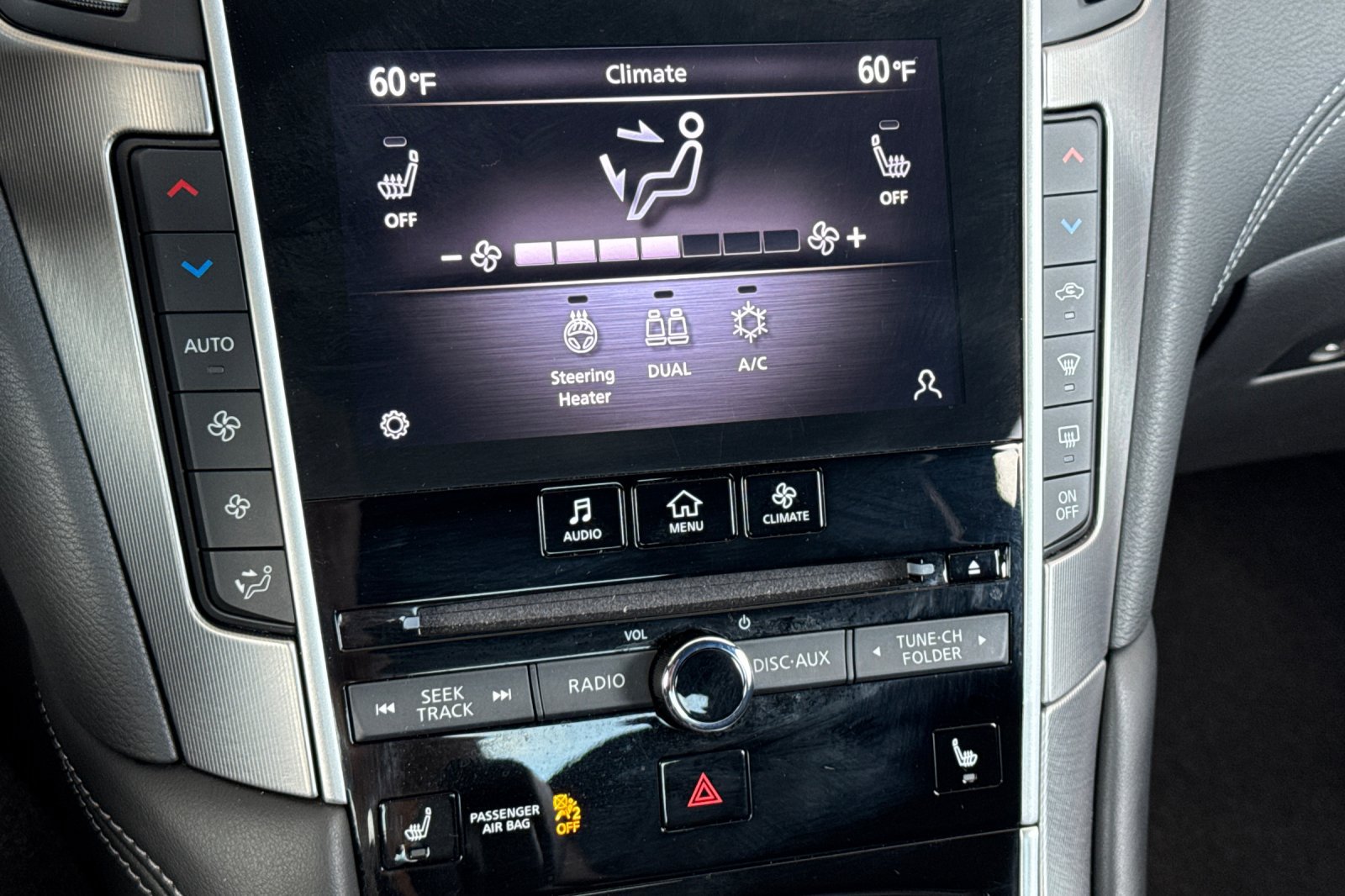 Used 2022 INFINITI Q60 3.0t Luxe w/ Cargo Package RWD image 17
