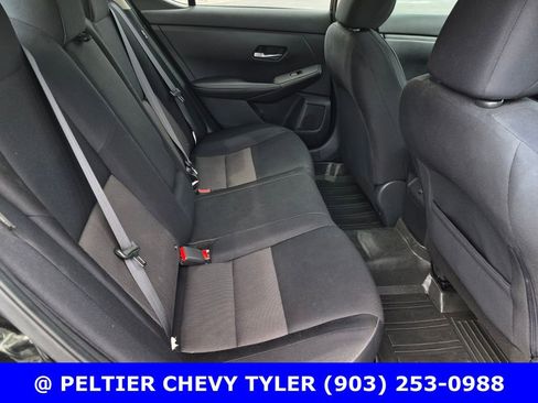 Used 2021 Nissan Sentra SV image 14