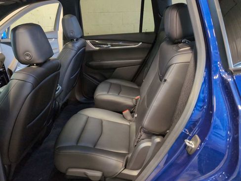 Used 2023 Cadillac XT6 Sport image 26