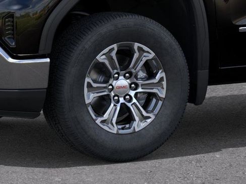 New 2026 GMC Sierra 1500 SLE w/ Preferred Package image 9
