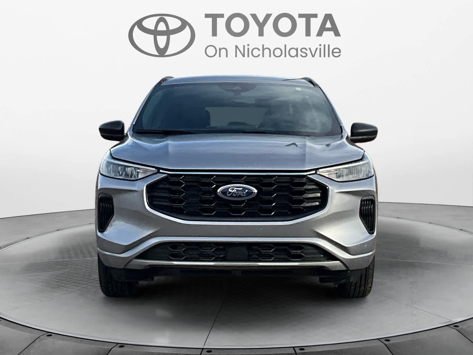 Used 2024 Ford Escape ST-Line w/ Tech Pack #1 AWD/4WD image 8