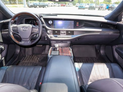 Used 2018 Lexus LS 500 AWD w/ Interior Upgrade Package image 15
