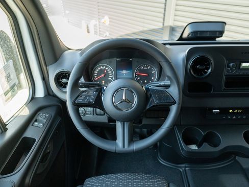 New 2026 Mercedes-Benz Sprinter 2500 image 15
