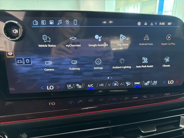 New 2026 Chevrolet Traverse RS w/ LPO, Floor Liner Package FWD image 22