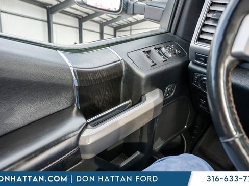 Used 2018 Ford F150 Platinum w/ Equipment Group 701A Luxury image 19