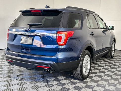 Used 2016 Ford Explorer FWD image 8