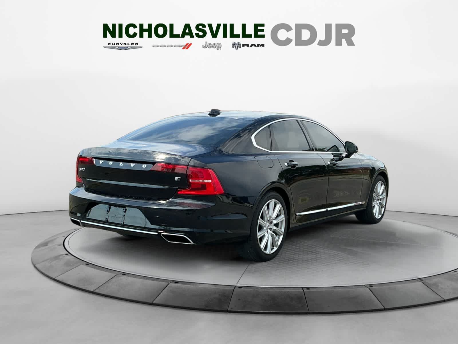 Used 2017 Volvo S90 T6 Inscription w/ Vision Package AWD/4WD image 5