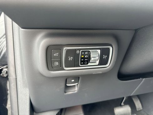 New 2026 Lincoln Nautilus Premier w/ Equipment Group 102A AWD/4WD image 19