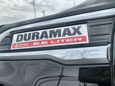 Used 2022 GMC Sierra 2500 Denali w/ Denali Ultimate Package AWD/4WD image 36
