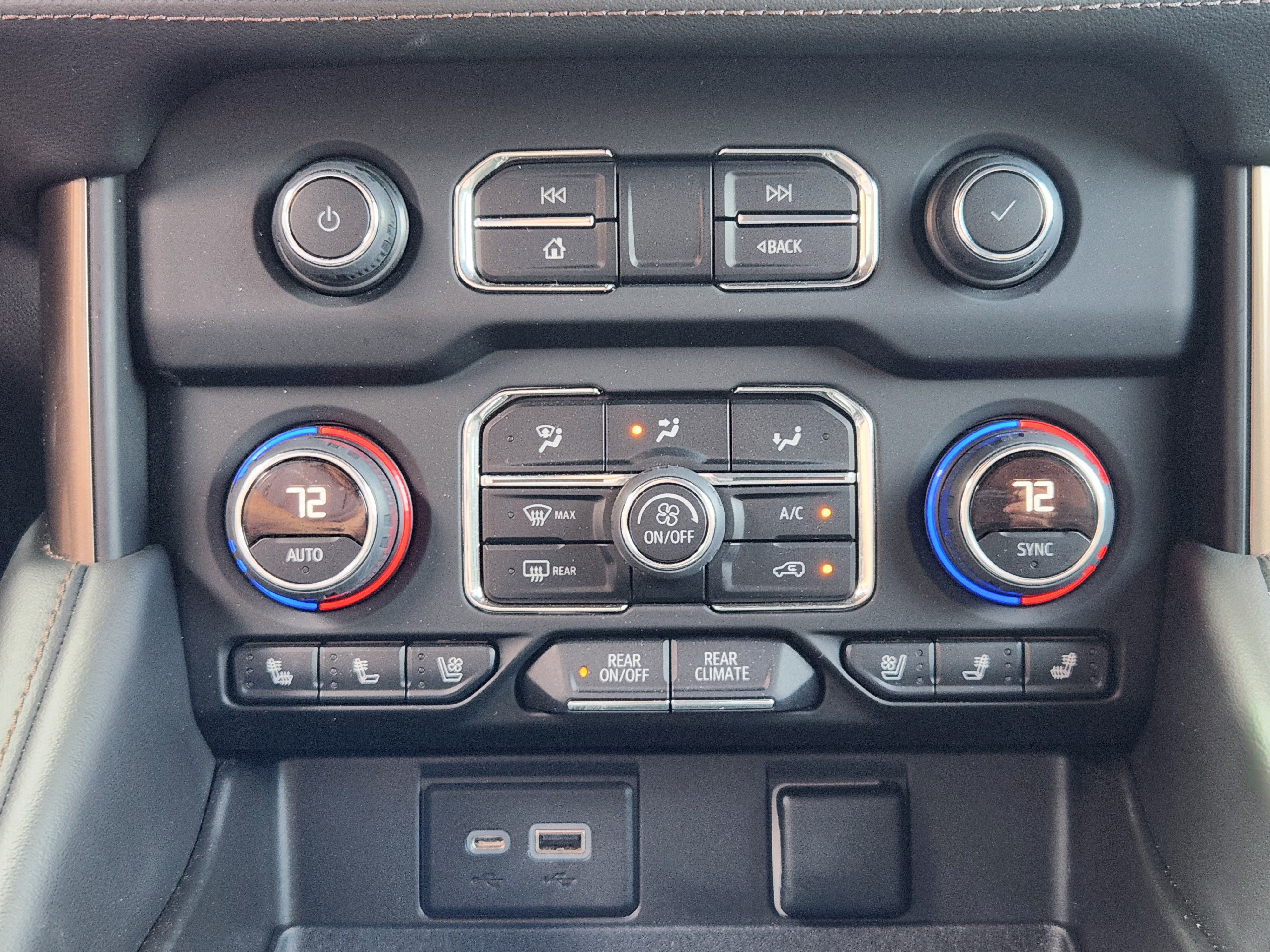 Used 2022 Chevrolet Tahoe High Country AWD/4WD image 19
