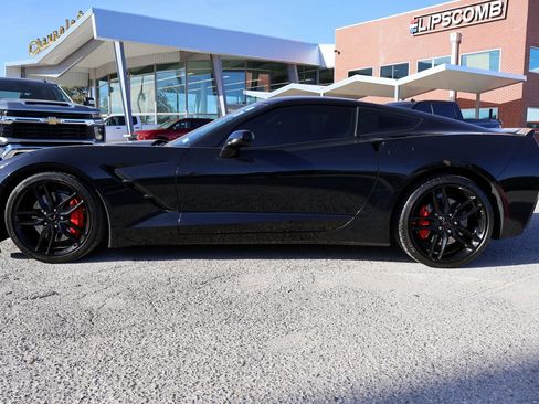 Used 2016 Chevrolet Corvette Stingray Coupe w/ 2LT Preferred Equipment Group image 2