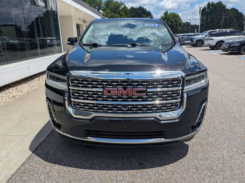Used 2023 GMC Acadia Denali w/ Black Diamond Edition FWD image 11