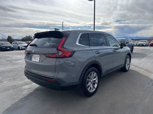 Used 2024 Honda CR-V EX image 8