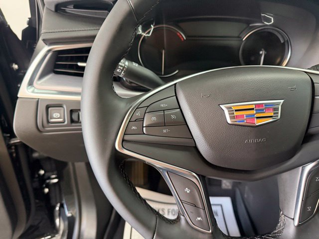 Used 2025 Cadillac XT5 Luxury w/ LPO, Floor Liner Package FWD image 20