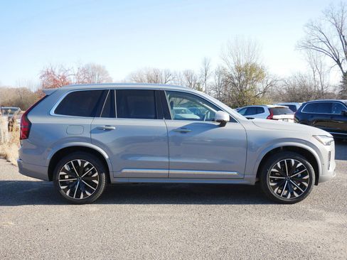 New 2026 Volvo XC90 B6 Plus w/ Protection Package Premier image 2