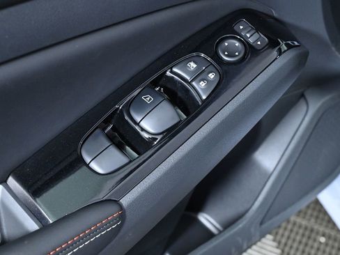 New 2025 Nissan Altima 2.5 SR w/ SR Premium Package image 17