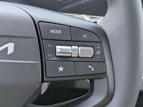 Certified 2026 Kia K4 FWD image 35