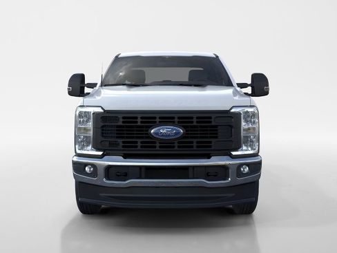 New 2026 Ford F250 XL w/ XL Chrome Package AWD/4WD image 7