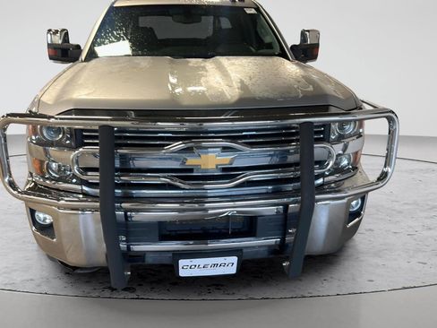 Used 2015 Chevrolet Silverado 2500 LTZ AWD/4WD image 2