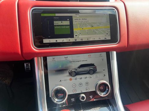 Used 2022 Land Rover Range Rover Sport SVR image 14