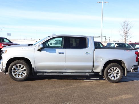 Used 2019 Chevrolet Silverado 1500 LTZ w/ LTZ Plus Package image 4