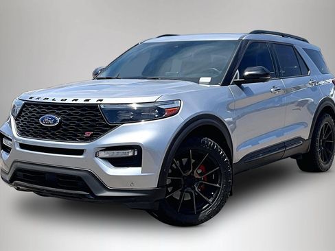 Used 2020 Ford Explorer ST w/ ST Street Pack AWD/4WD image 3