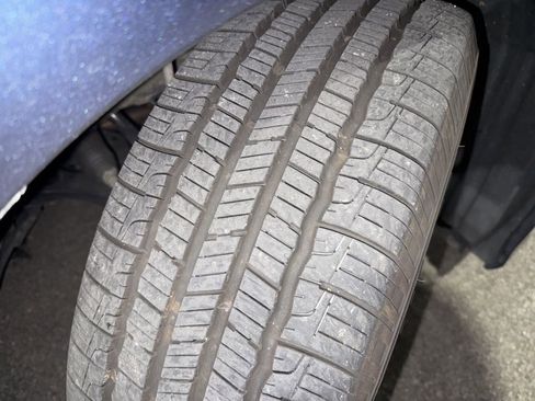 Used 2019 Toyota Sienna XLE image 38