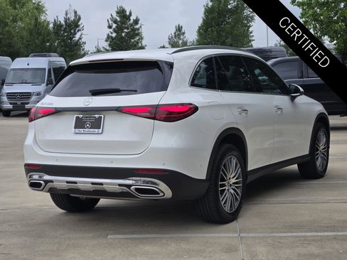 Certified 2026 Mercedes-Benz GLC 300 image 9