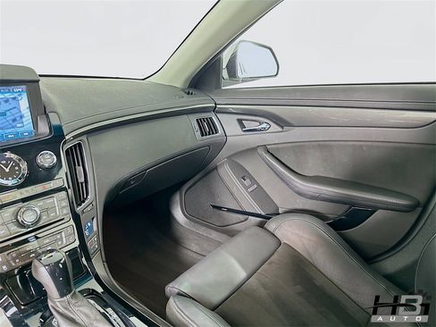 Used 2009 Cadillac CTS V image 17