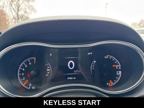 Used 2021 Jeep Grand Cherokee Limited AWD/4WD image 12