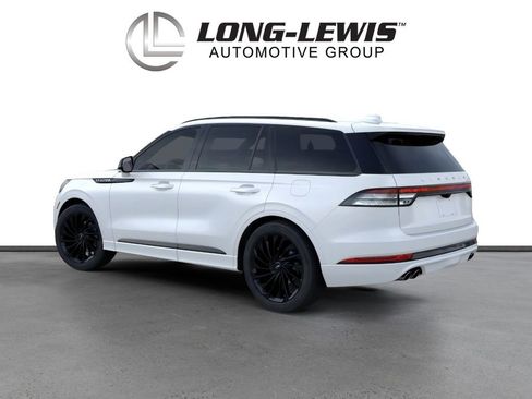 New 2026 Lincoln Aviator Reserve AWD/4WD image 4