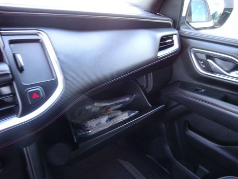 Used 2021 Chevrolet Tahoe RST w/ Luxury Package AWD/4WD image 30