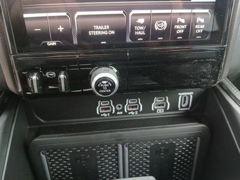 New 2026 RAM 2500 Limited AWD/4WD image 48