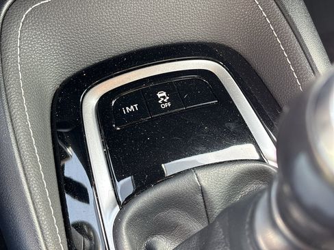 Used 2021 Toyota Corolla XSE FWD image 26