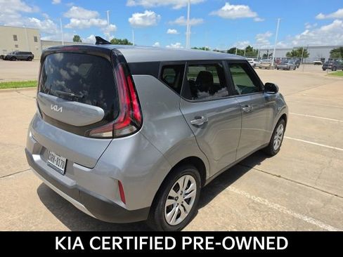 Certified 2023 Kia Soul LX FWD image 4