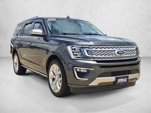 Used 2019 Ford Expedition Platinum RWD image 3