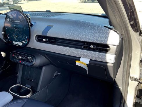 Used 2025 MINI Cooper S image 17