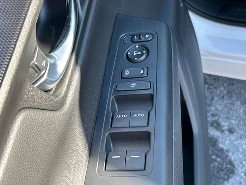 Used 2026 Honda CR-V TrailSport image 12