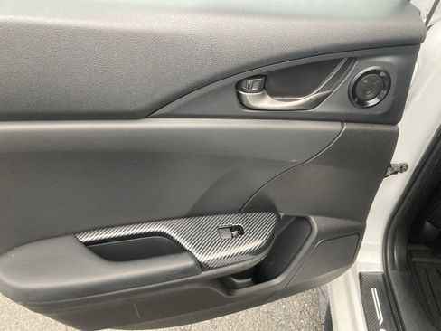 Used 2020 Honda Civic Sport image 22