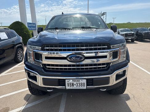 Used 2018 Ford F150 XLT w/ Equipment Group 302A Luxury AWD/4WD image 2